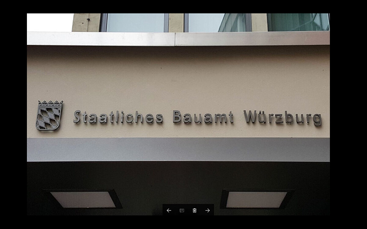 Das ist das Staatliche Bauamt Würzburg Das ist das Staatliche Bauamt Würzburg